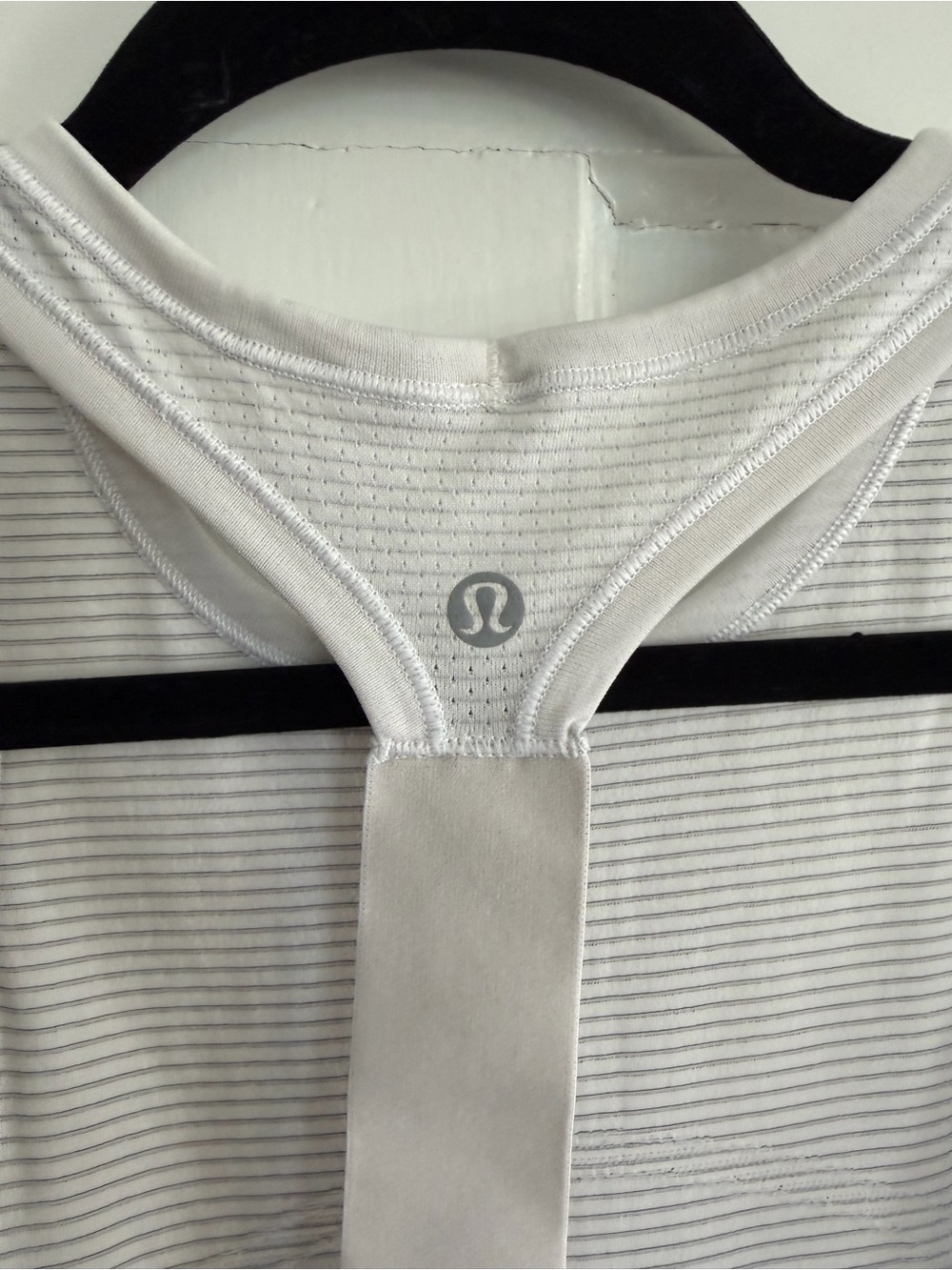 Lululemon T-Back Swiftly Tech Tank Size 6